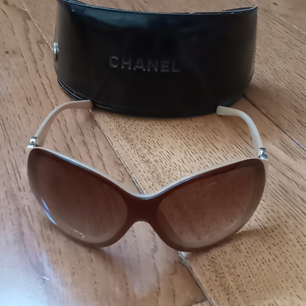 Chanel sunglasses cc logo